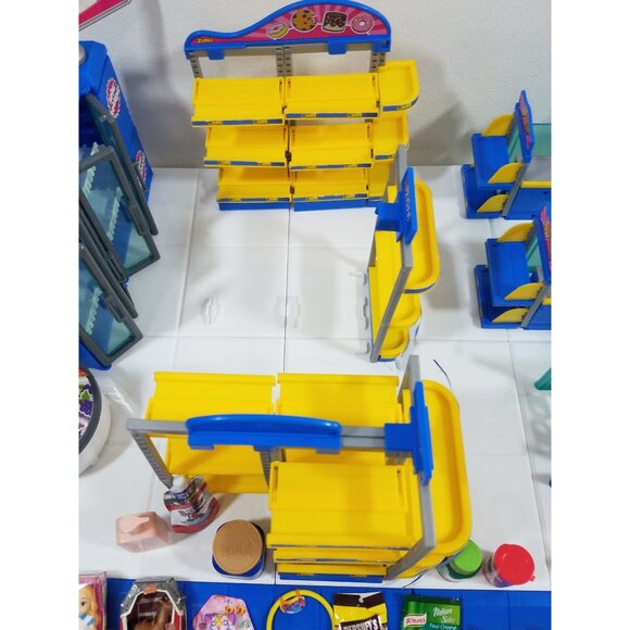 Zuru 5 Surprise Mini Mart Playset With Mini Brands Accessories Incomplete - Picture 15 of 16